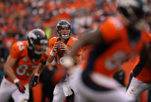 <strong>Denver quarterback Peyton Manning</strong> is great at disguising the play he is going to run while operating out of a no-huddle offense.